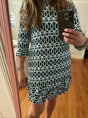 Lulu-B UPF50+ 3/4 sleeve geometric  Dress medium